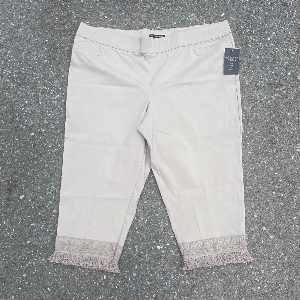 ZAC & RACHEL WOMAN 24W NWT LIGHT TAN CHINO PANTS STITCHED ANKLES WITH TASSELS